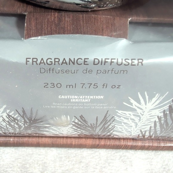 Thymes Frasier Fir Reed Diffuser With Oil And Reeds New In Box 7.75oz Mercury - Picture 6 of 7